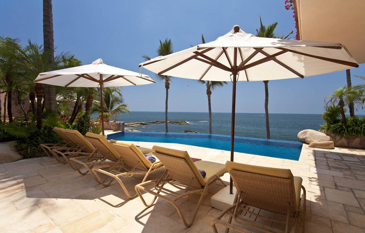 Amapas North & South: The Ultimate Family Beachfront Escape in Puerto Vallarta