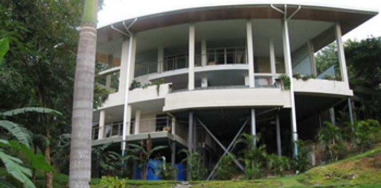 Casa Las Nubes