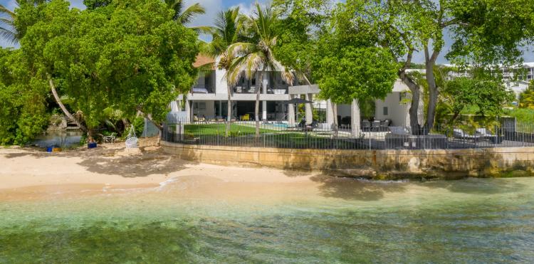 Villa Onyx