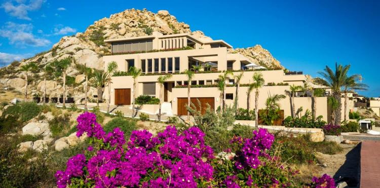 Villa Pacific West