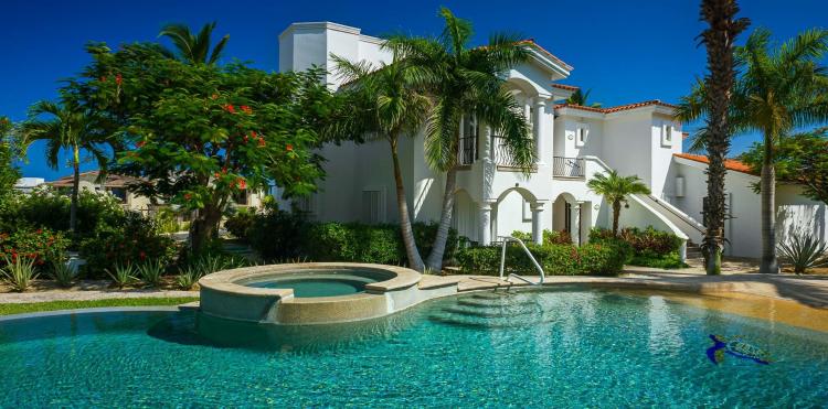 Villa del Oro 106