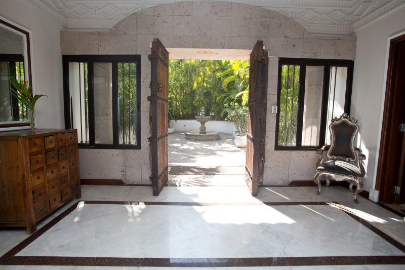 La Mansion photo 7