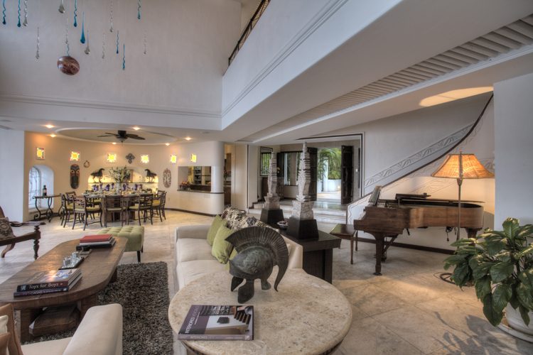La Mansion photo 69