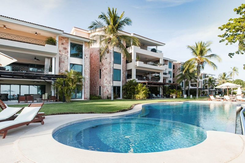 Condo Clavel photo 1