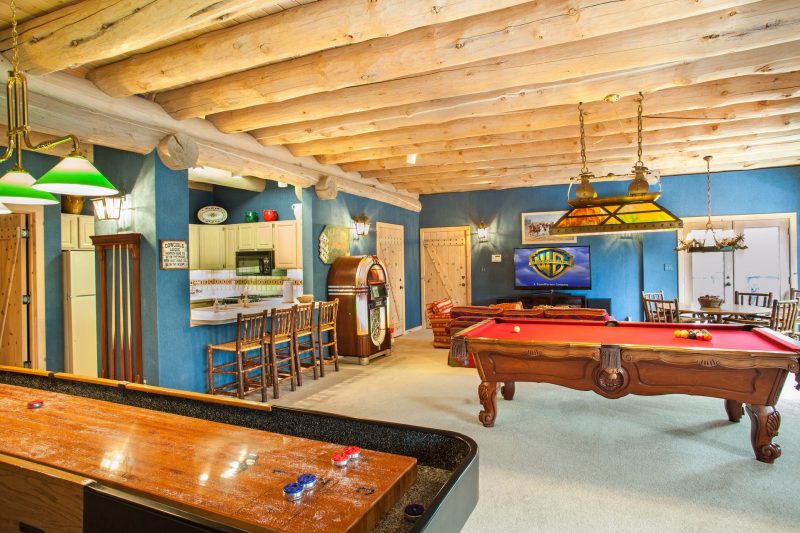 Hunters Lodge photo 11