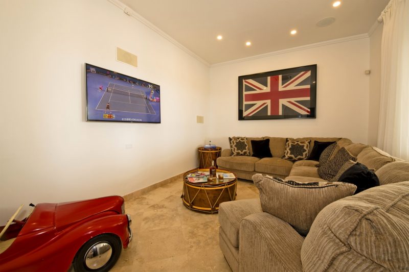 Martello House photo 10