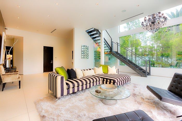 Sunset Strip Contemporary Villa photo 6