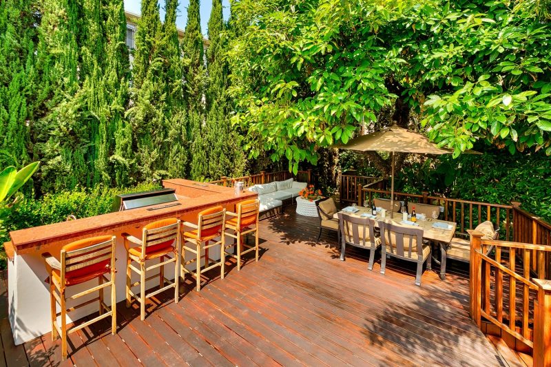 Olive Oasis photo 7