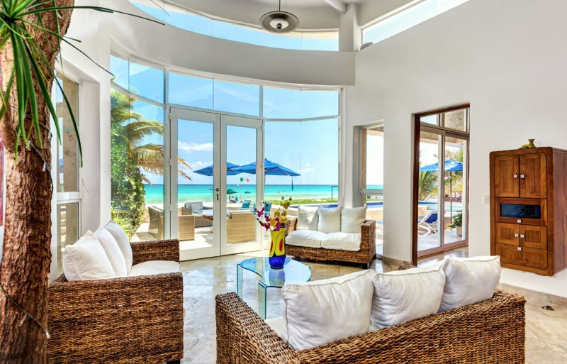 Beach House photo 13