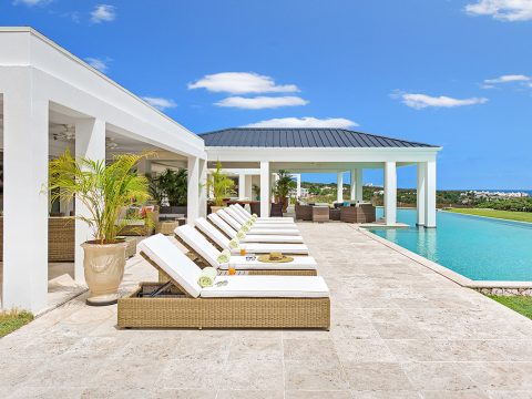Ambiance in Terres Basses, St. Martin