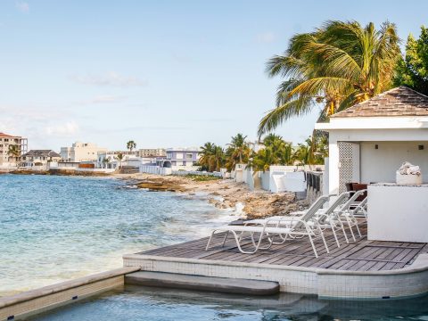 LaLuna in St. Martin