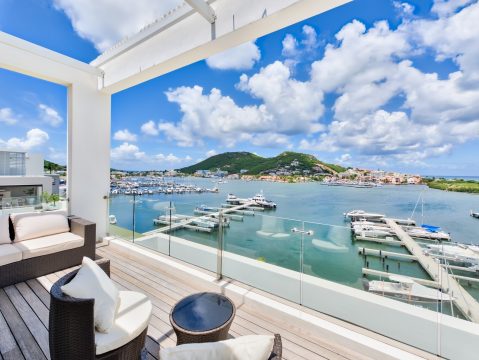 Villa Just Blue in Simpson Bay Lagoon, St. Martin