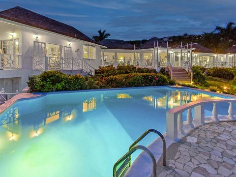 Cliffside Cottage in Montego Bay, Jamaica