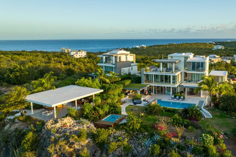 Ani Estate photo 2