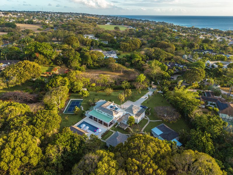 Rum Manor photo 2